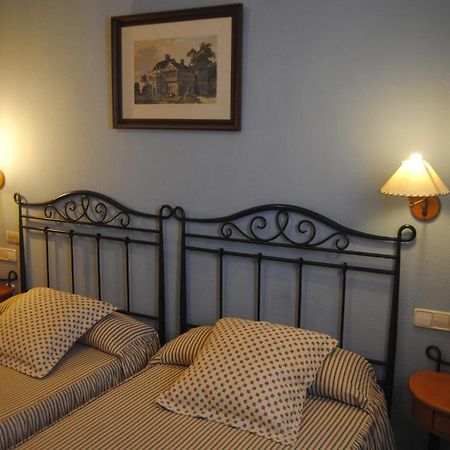 Hotel Cristina-Enea Valdeganga Habitación foto